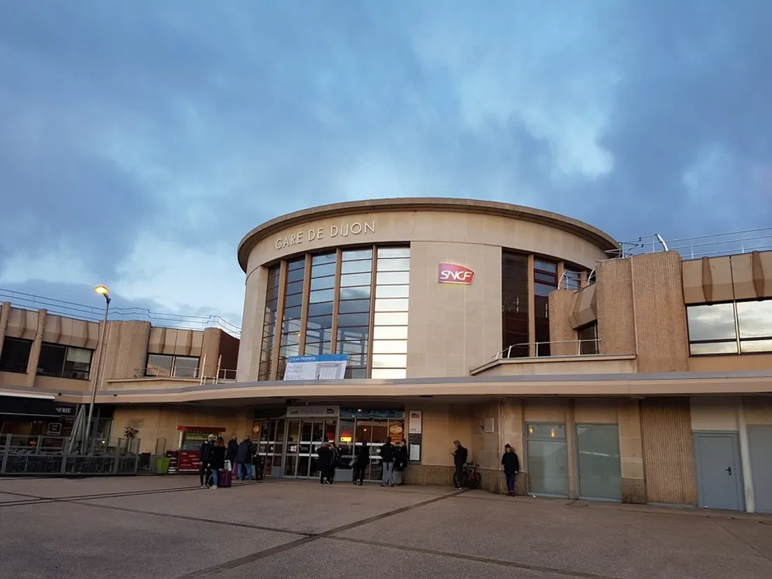 La BD s’expose dans la gare de Dijon